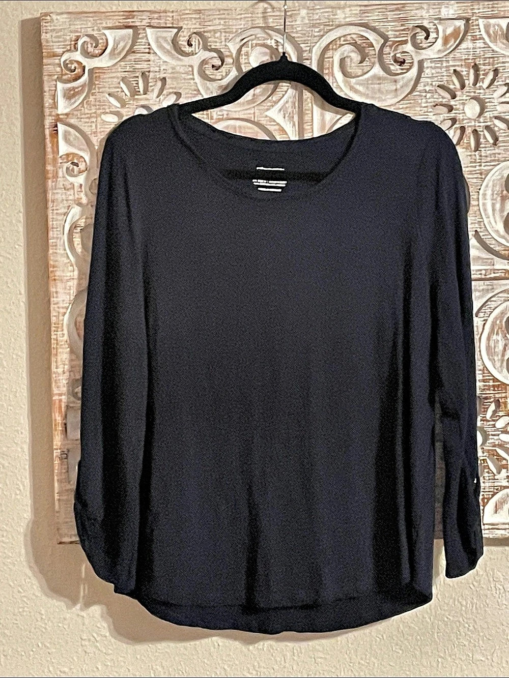 Chico's The Ultimate Tee Long Sleeve Top in Navy Size Medium